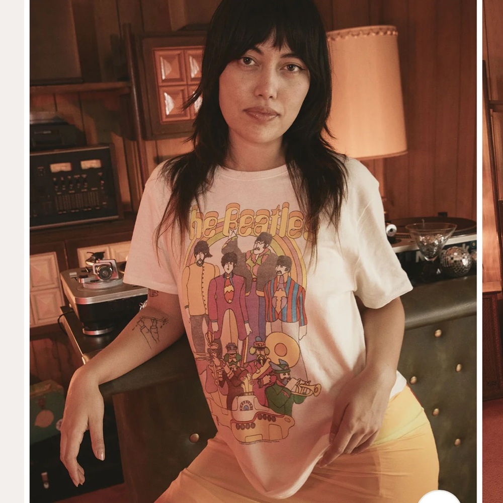 Junk Food Beatles Yellow Submarine Tee Large